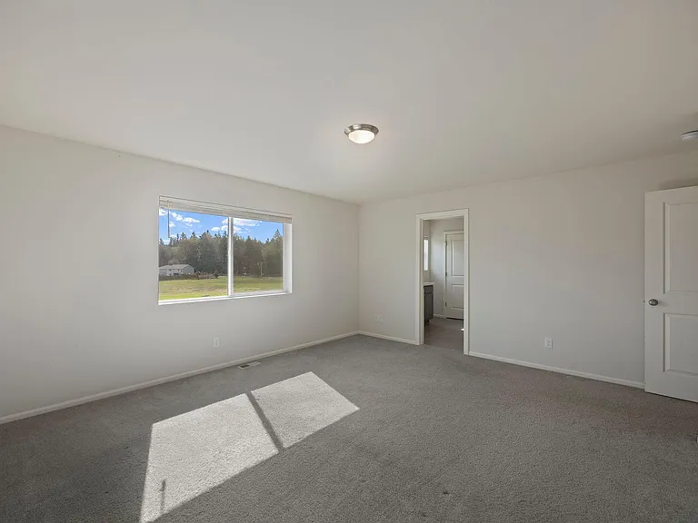 9214 Candytuft Dr SE — Photo 29