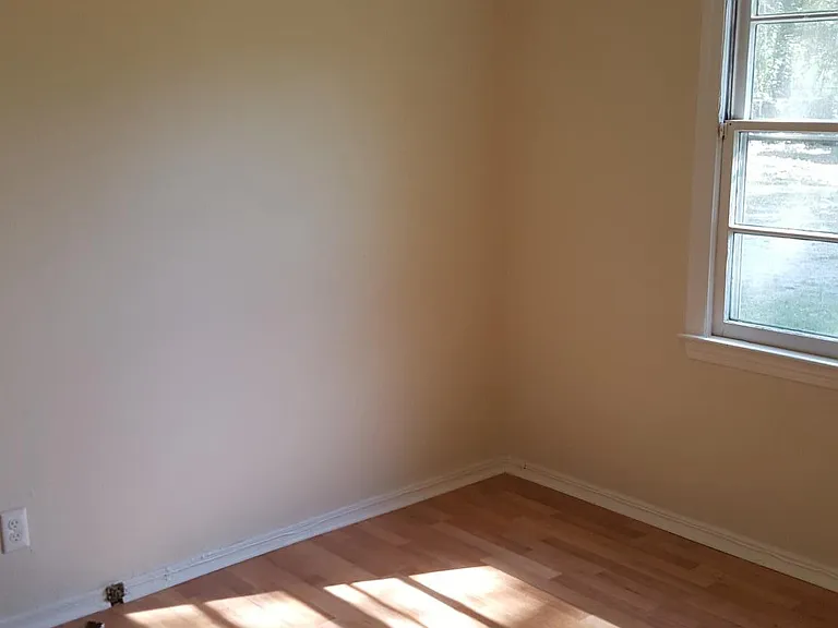 2438 Yates Dr — Photo 6
