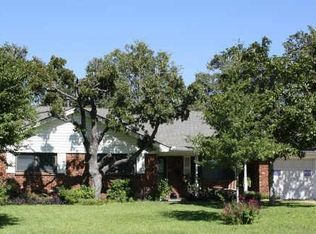 1910 Kynette Dr, Euless, TX 76040