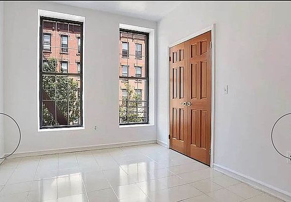 3rd image of 270 Malcolm X Blvd APT 2A
