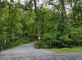 Rabbit Run Rd, Plattekill, NY 12515