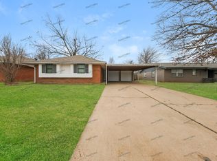 4812 Woodview Dr, Del City, OK 73115