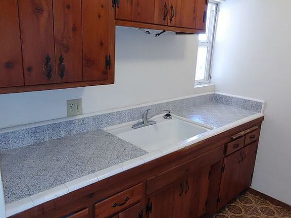 4th image of 2085 San Diego Ave APT D