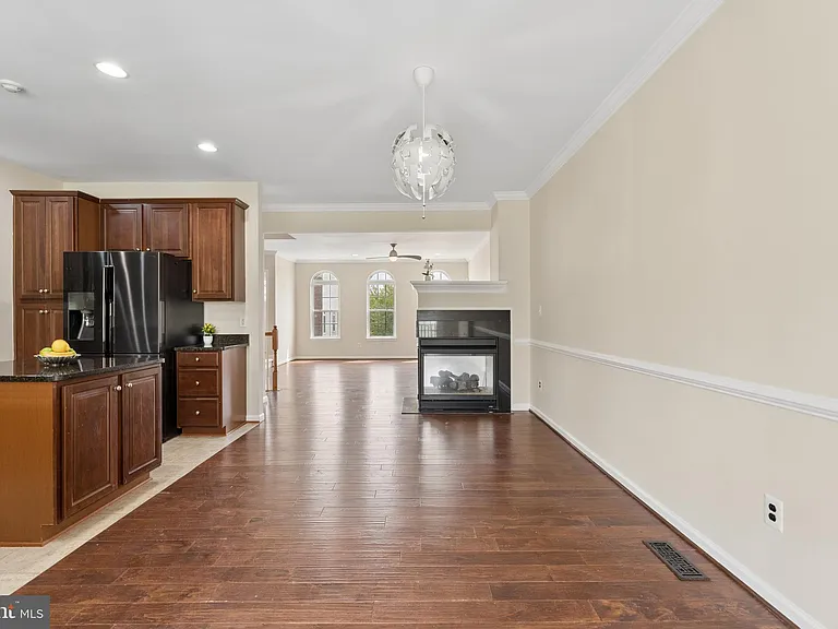 41712 Cynthia Ter — Photo 16