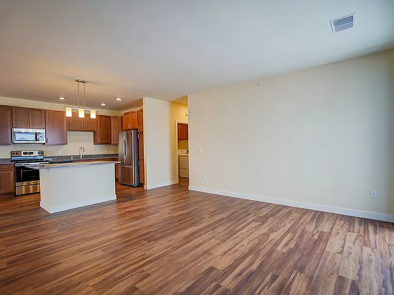 1270 Stonewood Xing — Photo 24