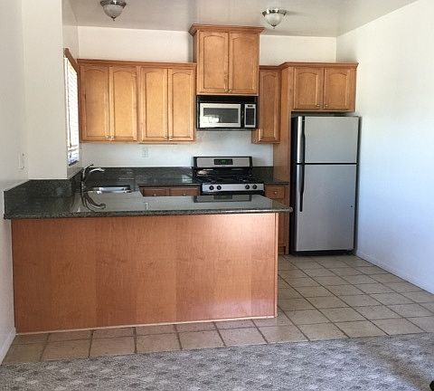 3rd image of 3769 Robinson Mews
