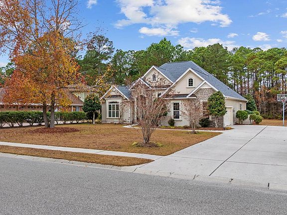 2nd image of 2036 Woodburn Dr.
