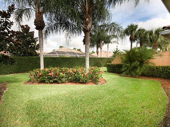 3rd image of 28074 Boccaccio Way
