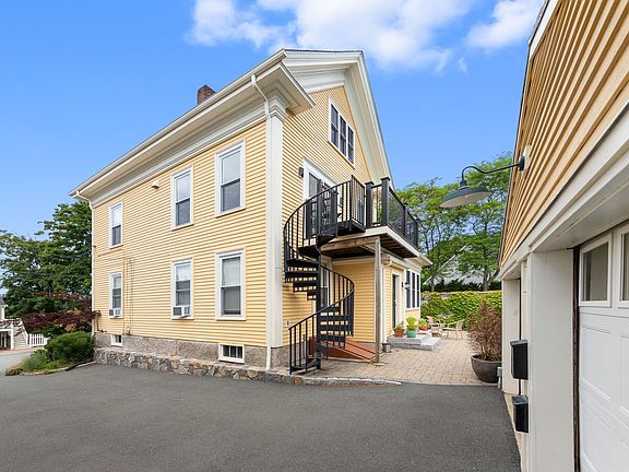 5th image of 3 Babson St #2