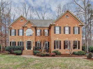 5824 Ascot Glen Dr, Glen Allen, VA