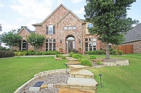 1st image of 211 Hidden Lake Dr