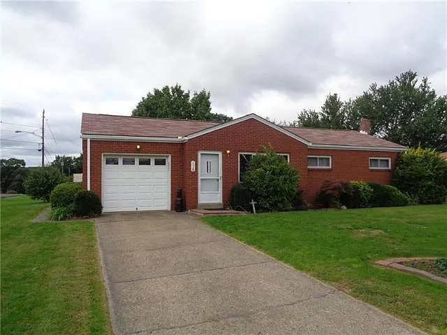 116 Chestnut Dr photo 1