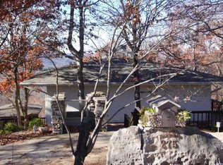 275 Holiday Island Dr, Holiday Island, AR 72631