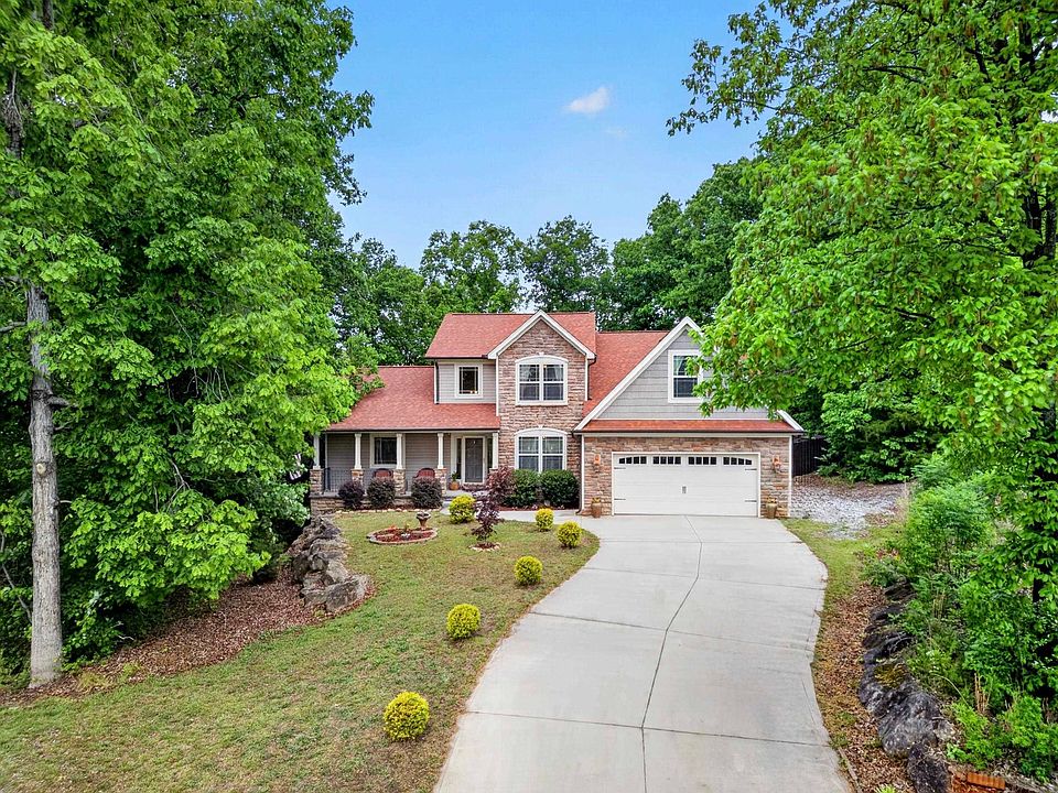 1st image of 112 Trotter Ct