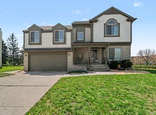 1640 Estates Dr, Detroit, MI 48206