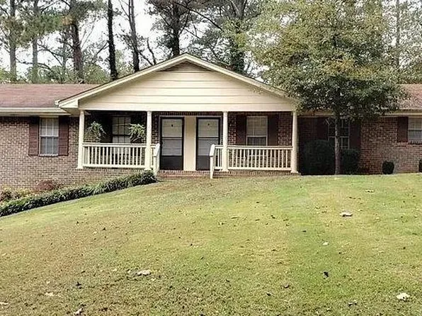 4911 Valley Dale Dr SW, Lilburn, GA 30047