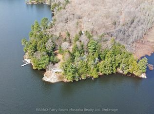 24 A Roccos Ln, Seguin, ON P2A2W8