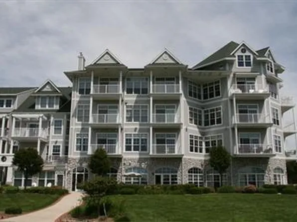 300 S Rath Ave Unit 26, Ludington, MI 49431