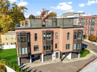 128 Library Ln #2, Mamaroneck, NY 10543