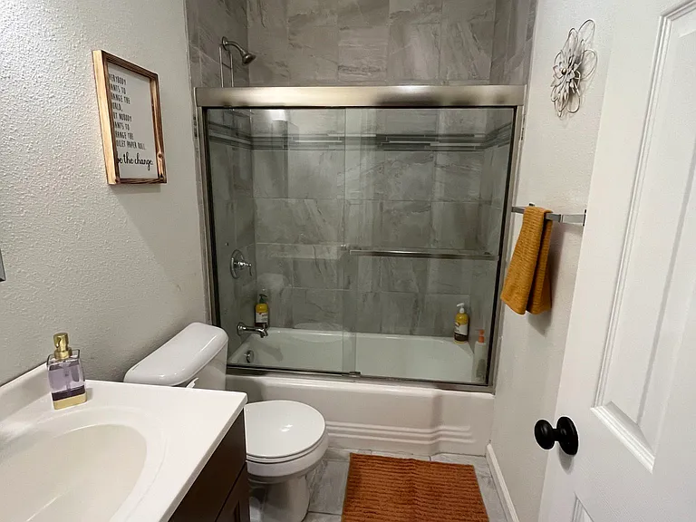 3175 Ivanhoe Ave — Photo 8
