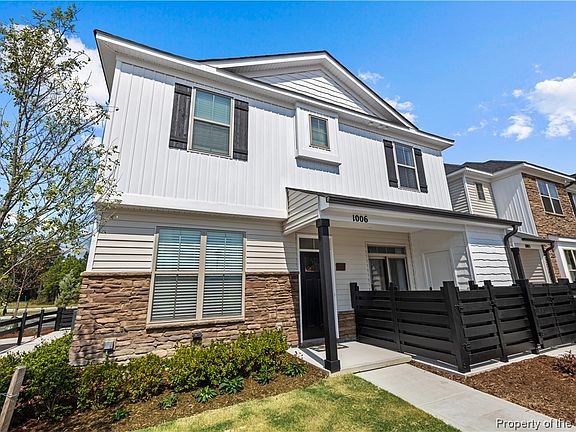 3rd image of 206 Kathy Ann Way