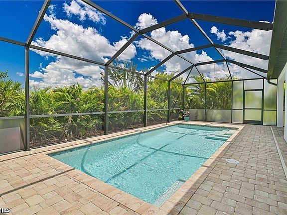 4th image of 10788 Firebush Cir