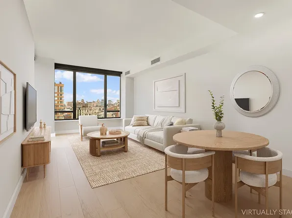 111 Varick Street image 1 of 14