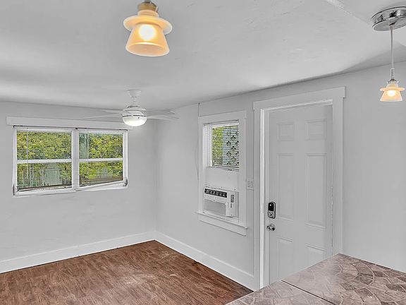 5th image of 621 S M St #3