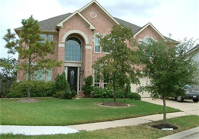 1st image of 6107 Mettler Ln