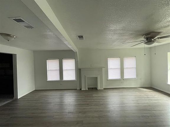 4th image of 2629 McLemore Ave