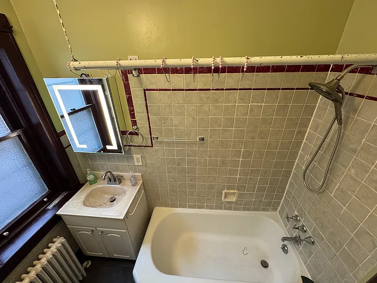 117 Jackson St — Photo 11