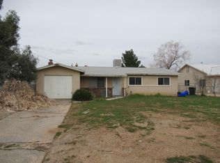 14135 Pawnee Rd, Apple Valley, CA 92307