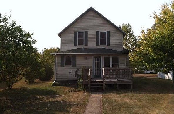 1st image of 310 S 3rd Ave E
