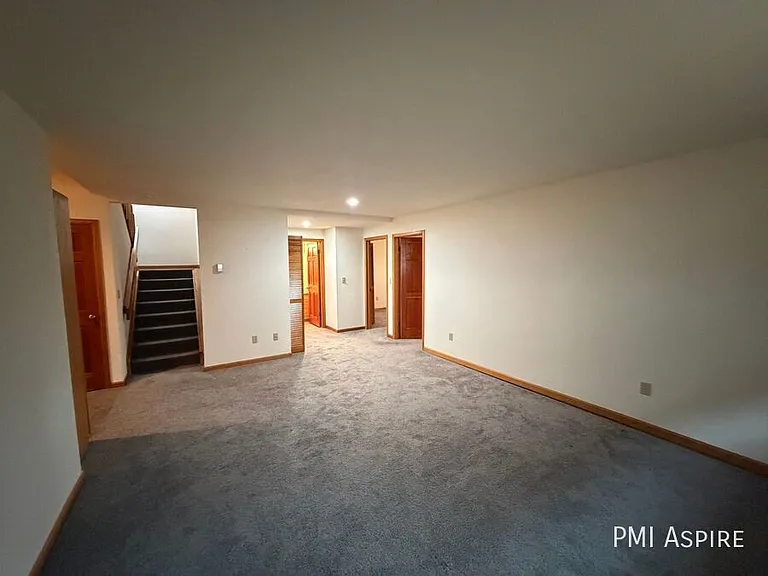 1940 Tincup Ct — Photo 25