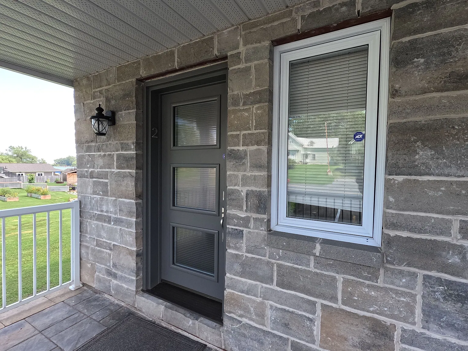 2 bed, $2,500 — Photo 2