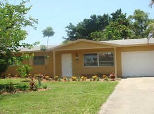 1425 12th St N, Naples, FL 34102