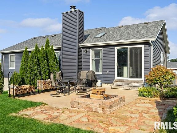4th image of 5114 Woodland Ave
