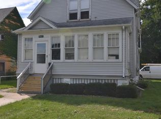 361 N Prairie Ave, Joliet, IL 60435