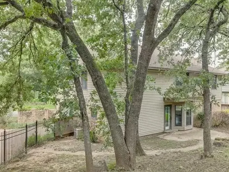 2719 Sunrise Dr — Photo 22