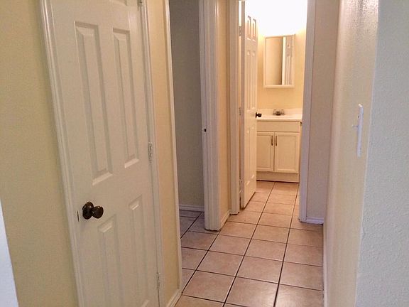 4th image of 7648 Windsor Oaks