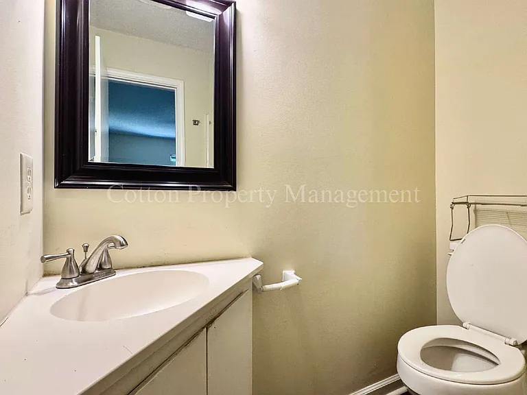 107 Lullwater Dr #201 — Photo 12