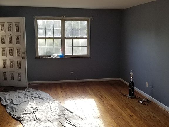 2nd image of 3464 Kimberly Ct #1