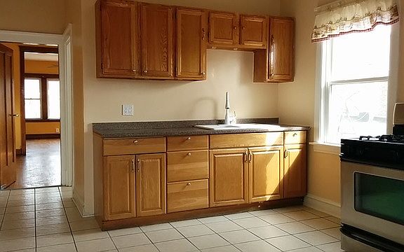4th image of 1234 S 58th Ave