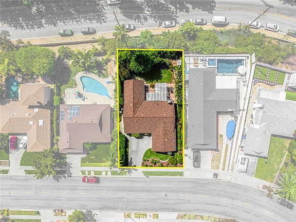 3rd image of 1245 Arrow Wood Dr