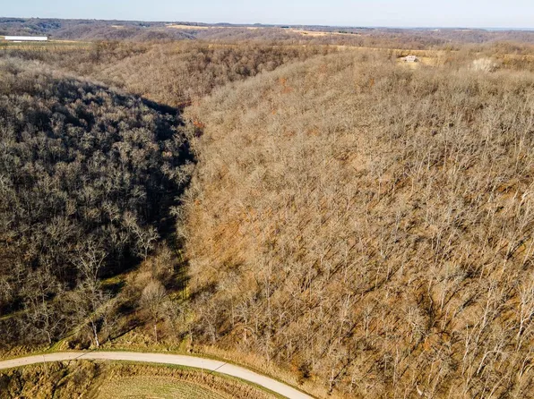 6602 BOOTH HOLLOW ROAD, Avoca, WI 53506
