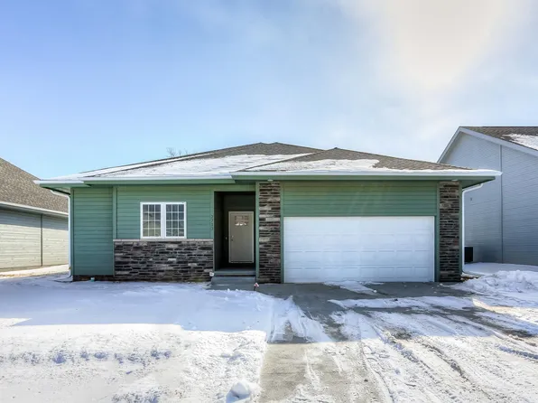 2713 Krejci Blvd, Blair, NE 68008