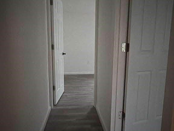 5th image of 1610 Dixon Rd