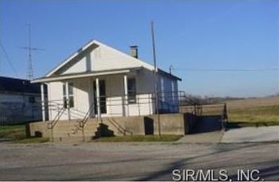 2nd image of 431 S Main St