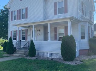 82 Pine St FLOOR 2, West Springfield, MA 01089