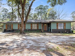 1007 N Pine St, Woodville, TX 75979